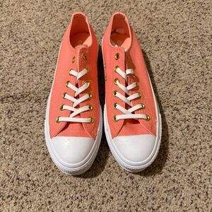 Pink Converse